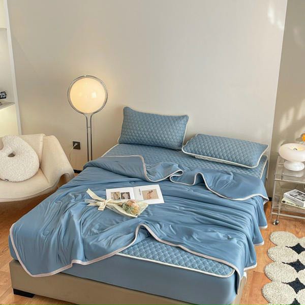 High-Quality Rubber Air-Conditioning Blanket Set