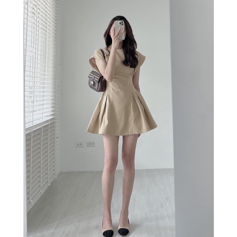 Đầm Tay Cánh Tiên Eo Cong Xếp Li Trẻ Trung
