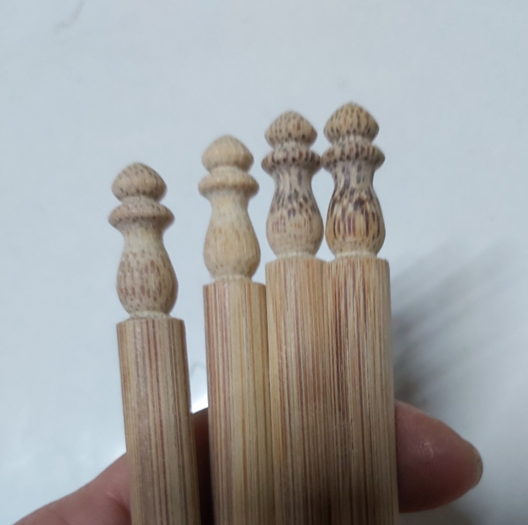 Combo 4 chân tre tiện cho lồng vuông