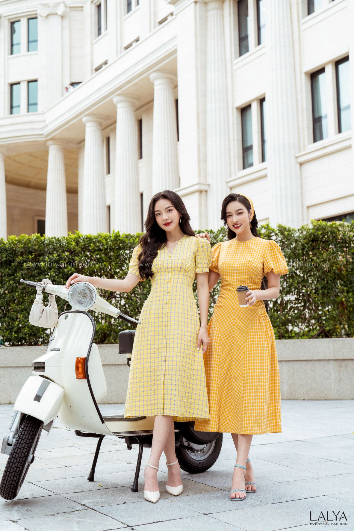 LALYA_D438_ Váy kẻ ô tay bồng hạ eo-Vàng