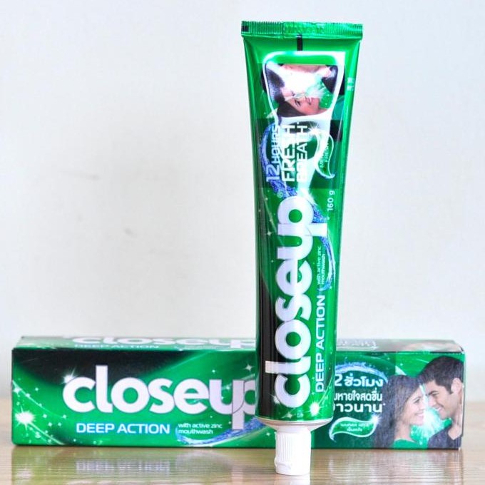 [HCM]Kem Đánh Răng Close Up Thái Lan 160g