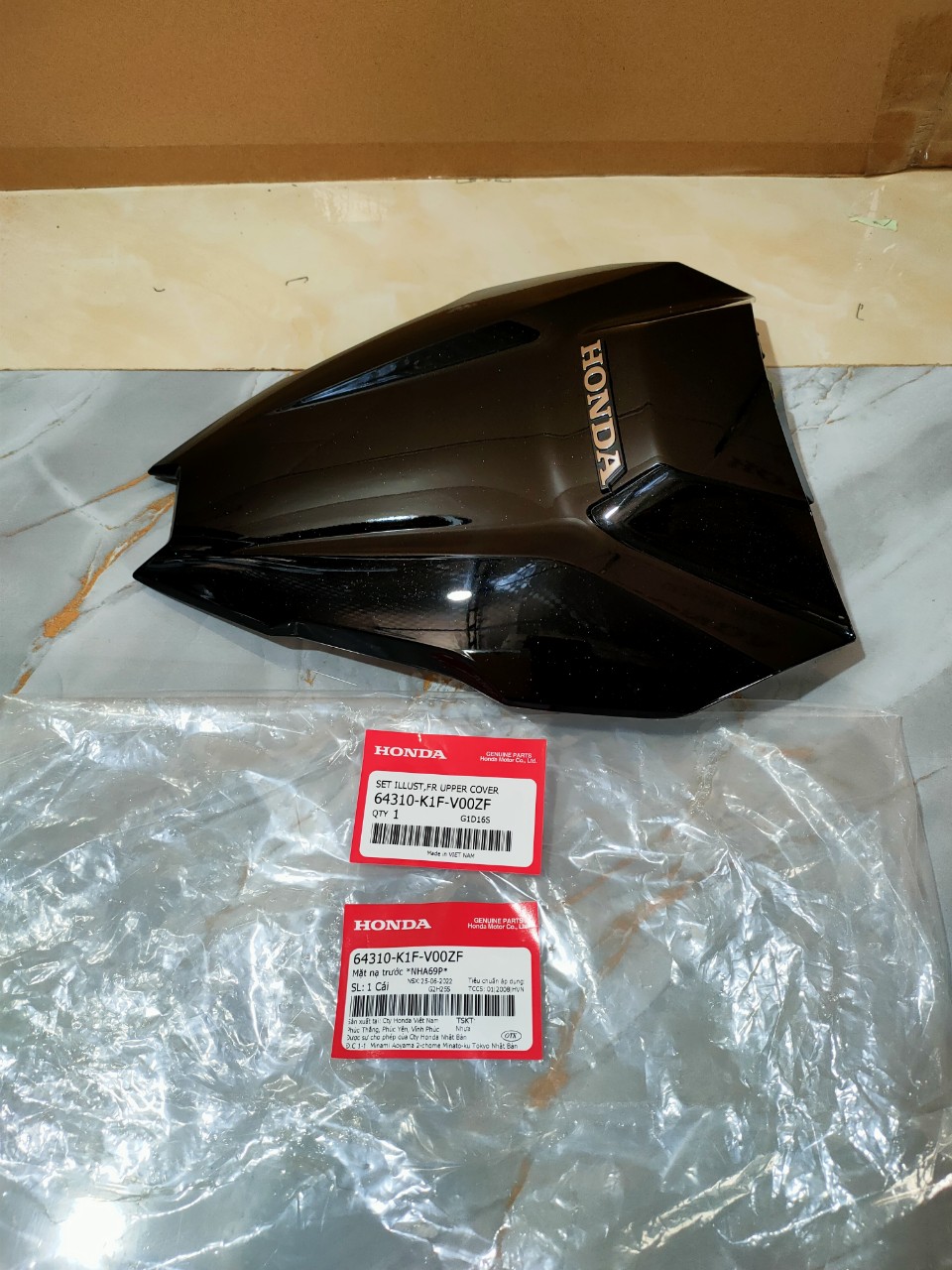 Mặt nạ trước Airblade 2021 màu đen bóng