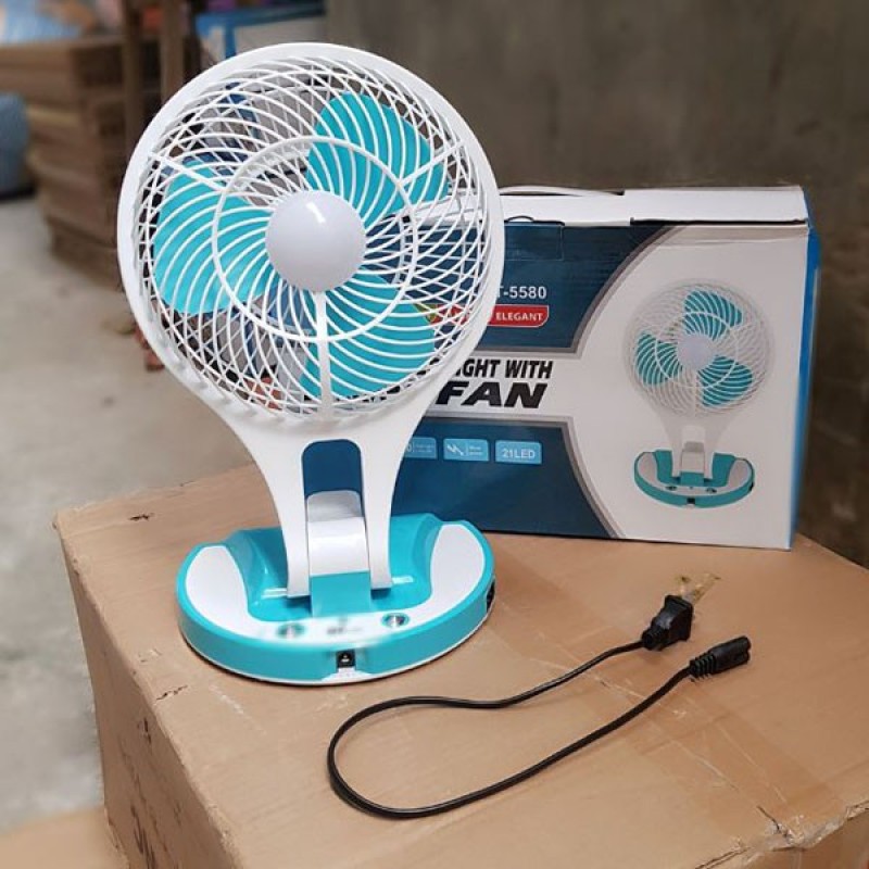 Quạt sạc để bàn tích điện có đèn led đa năng 5580