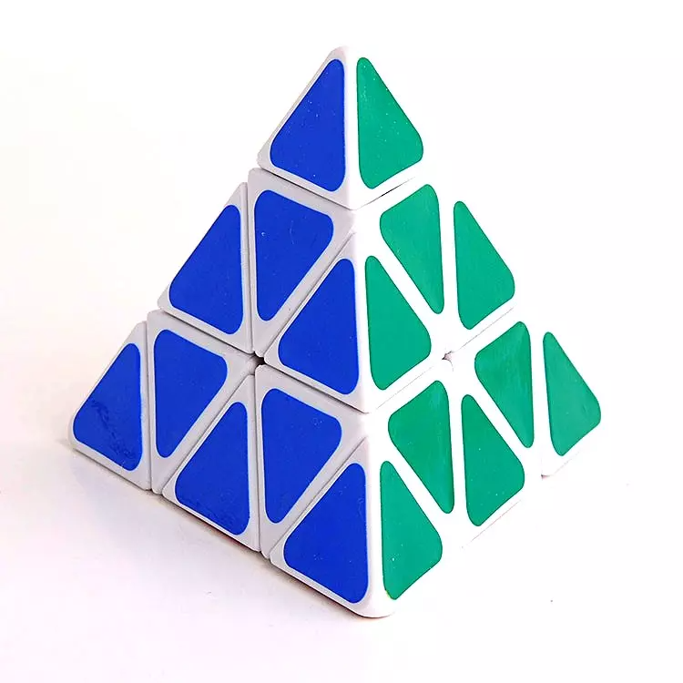 Rubik Tam giác - Kim tự tháp