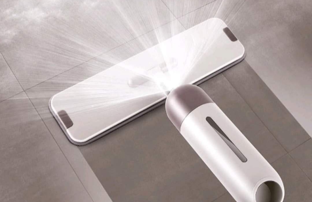 Cây lau nhà Lock&Lock dạng xịt nước ETM461, ETM462 [gồm 2 bông lau đi kèm]