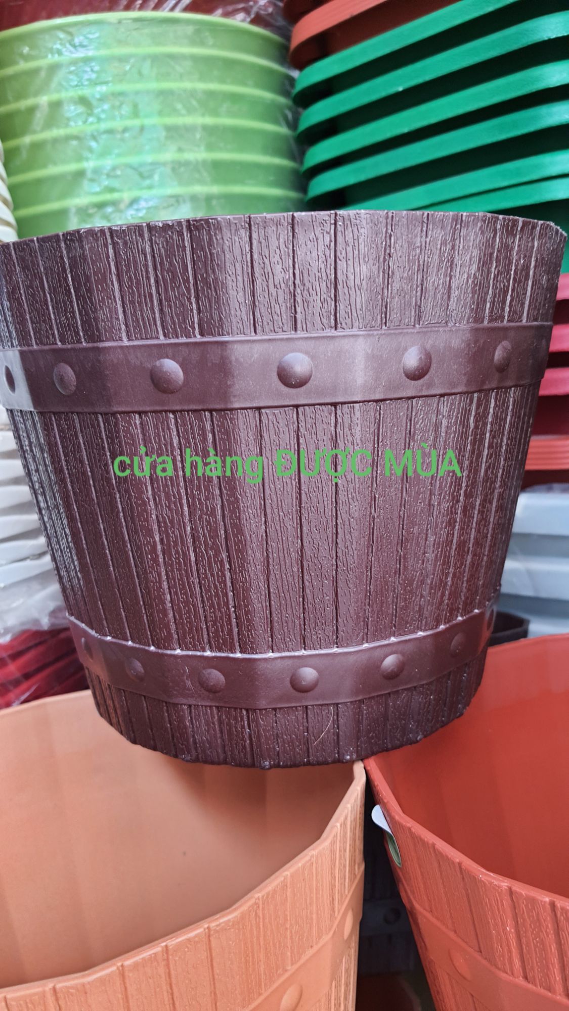 combo 5 chậu nhựa kiểu thùng gỗ đk 21cm