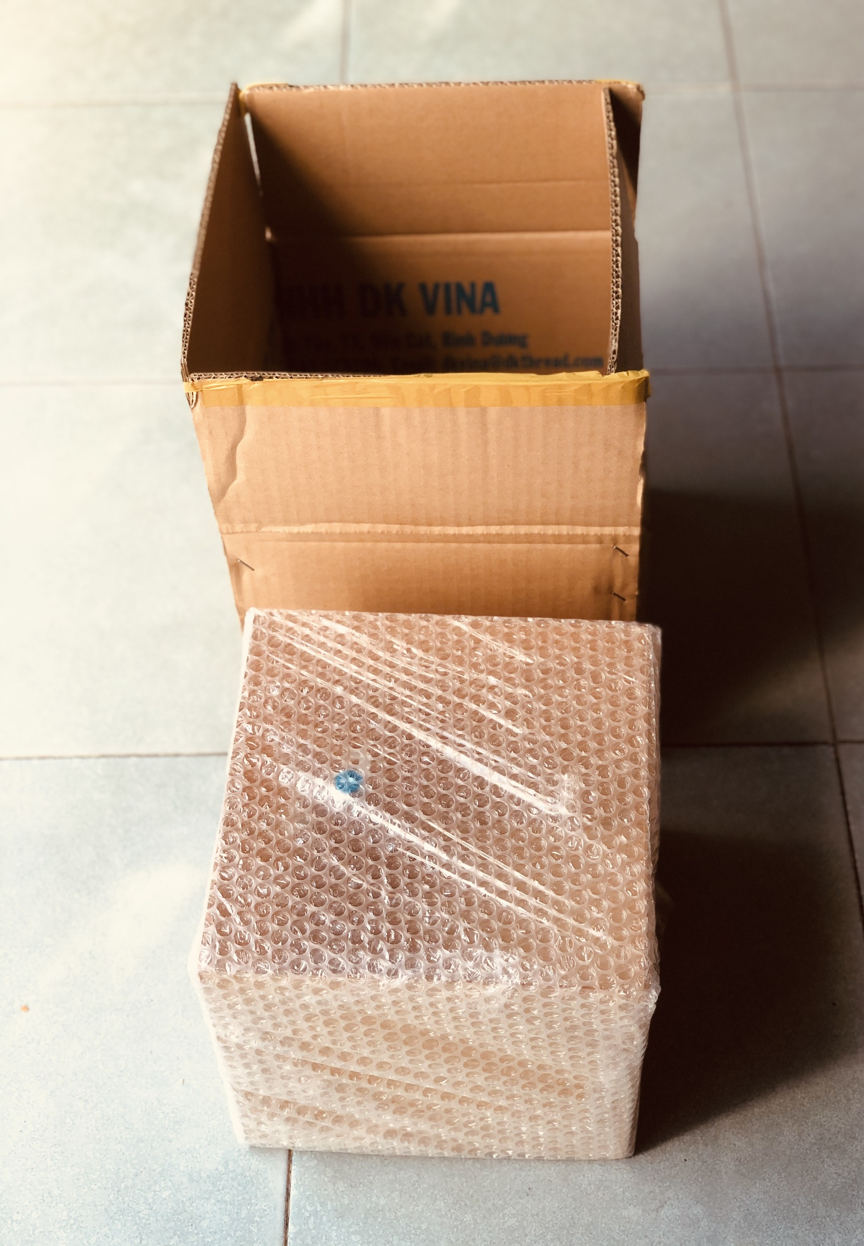 [HCM]Thùng phiếu mica dày 2mm- KT: 25x25x25 (cm)
