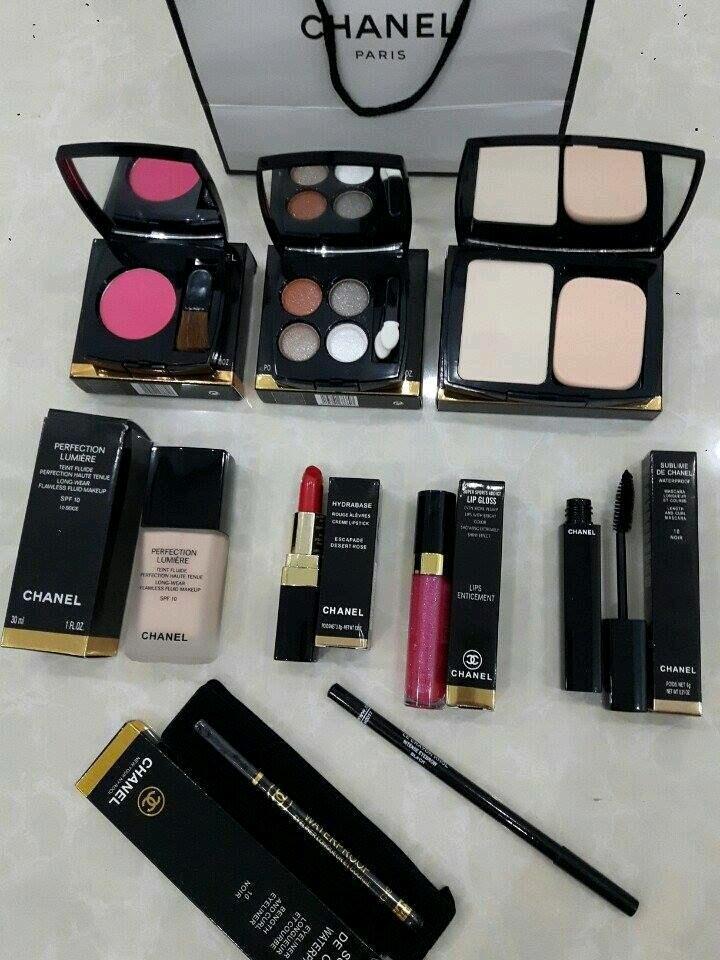 Combo trang điểm cao cấp 9 món