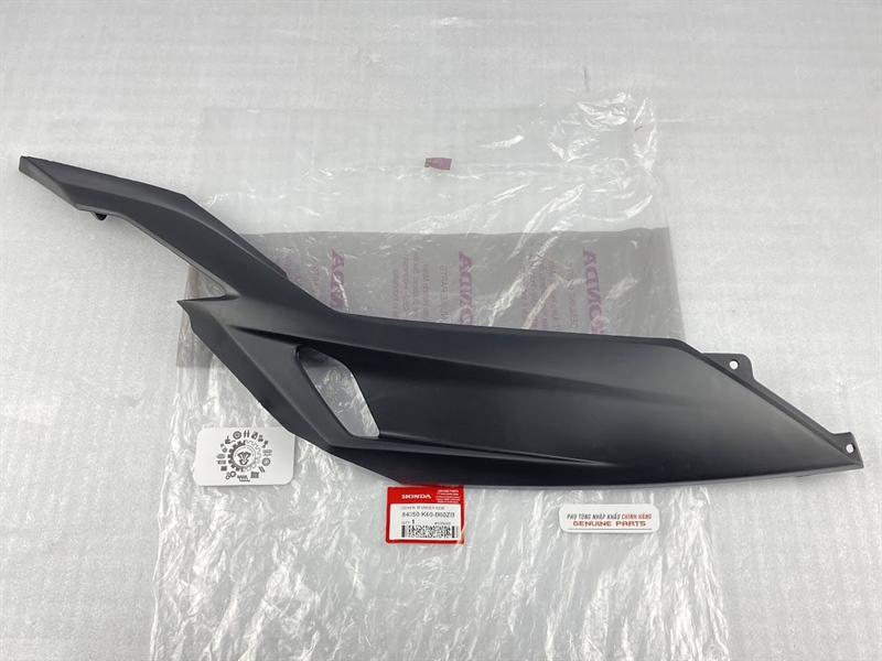 Lườn gầm dưới VARIO CLICK 125 2018 2023 nhựa nhám chính hãng Honda 64350K60B60ZB / 64360K60B60ZB