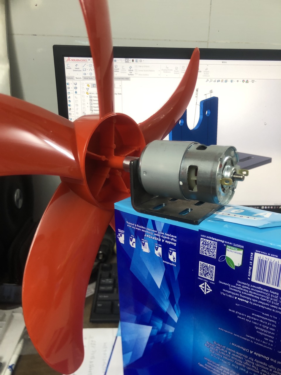 GIÁ ĐỠ MOTOR 775