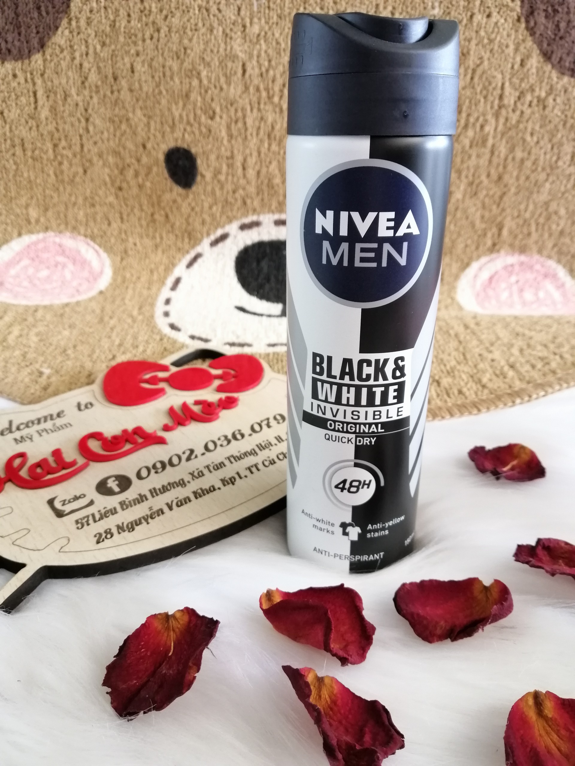 Xịt khử mùi nivea men for black and white 150ml - 488