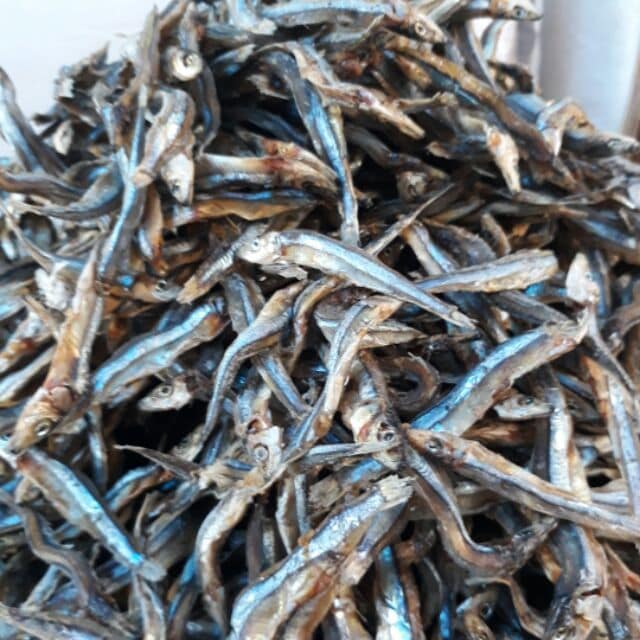 Fresh and delicious export style fried rice fish with long lasting ready to pack 200gr