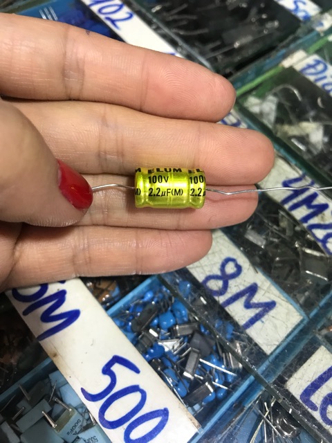 2 chiếc tụ 2 đầu 2,2mf 100v