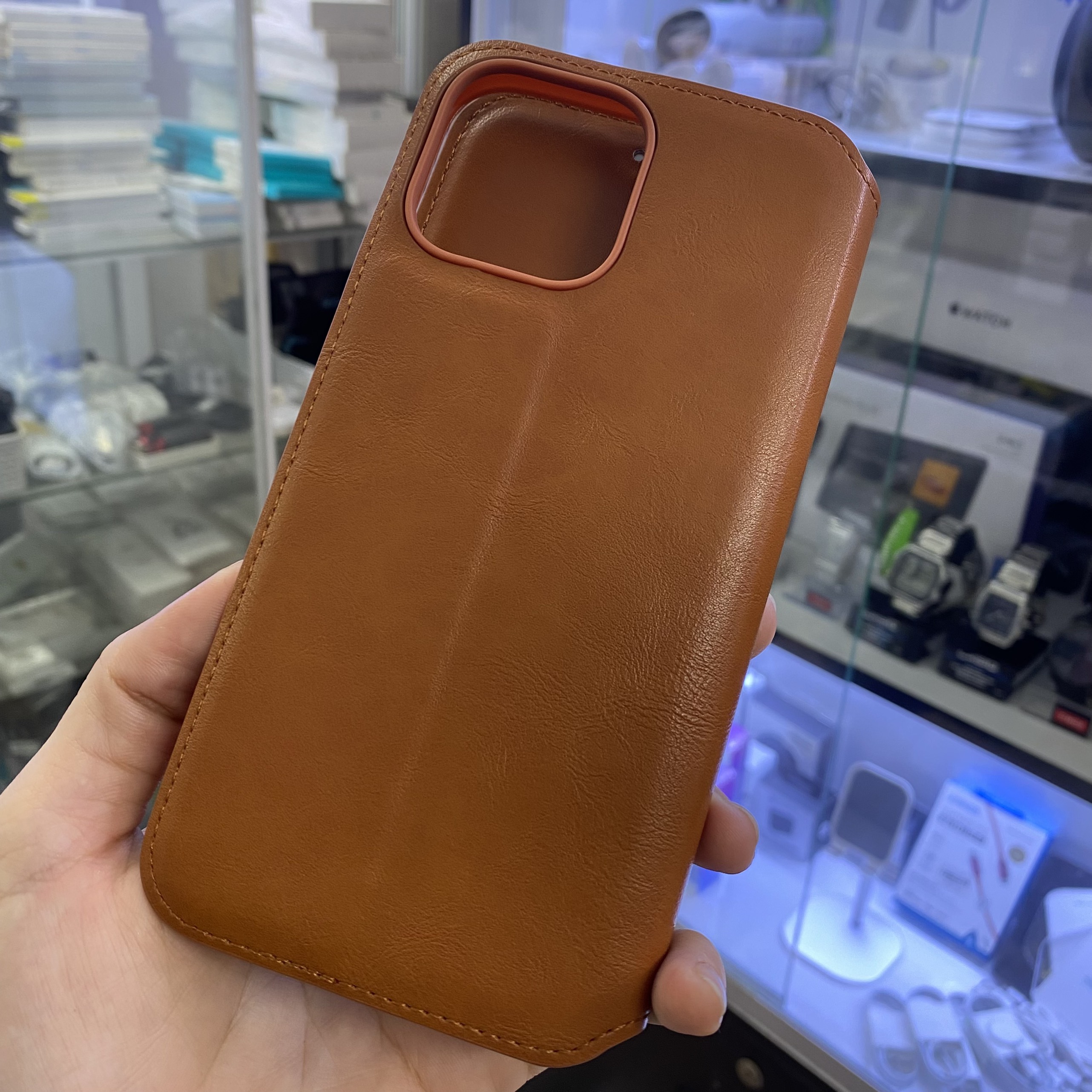 Bao da iPhone 13 XUNDD mềm chính hãng
