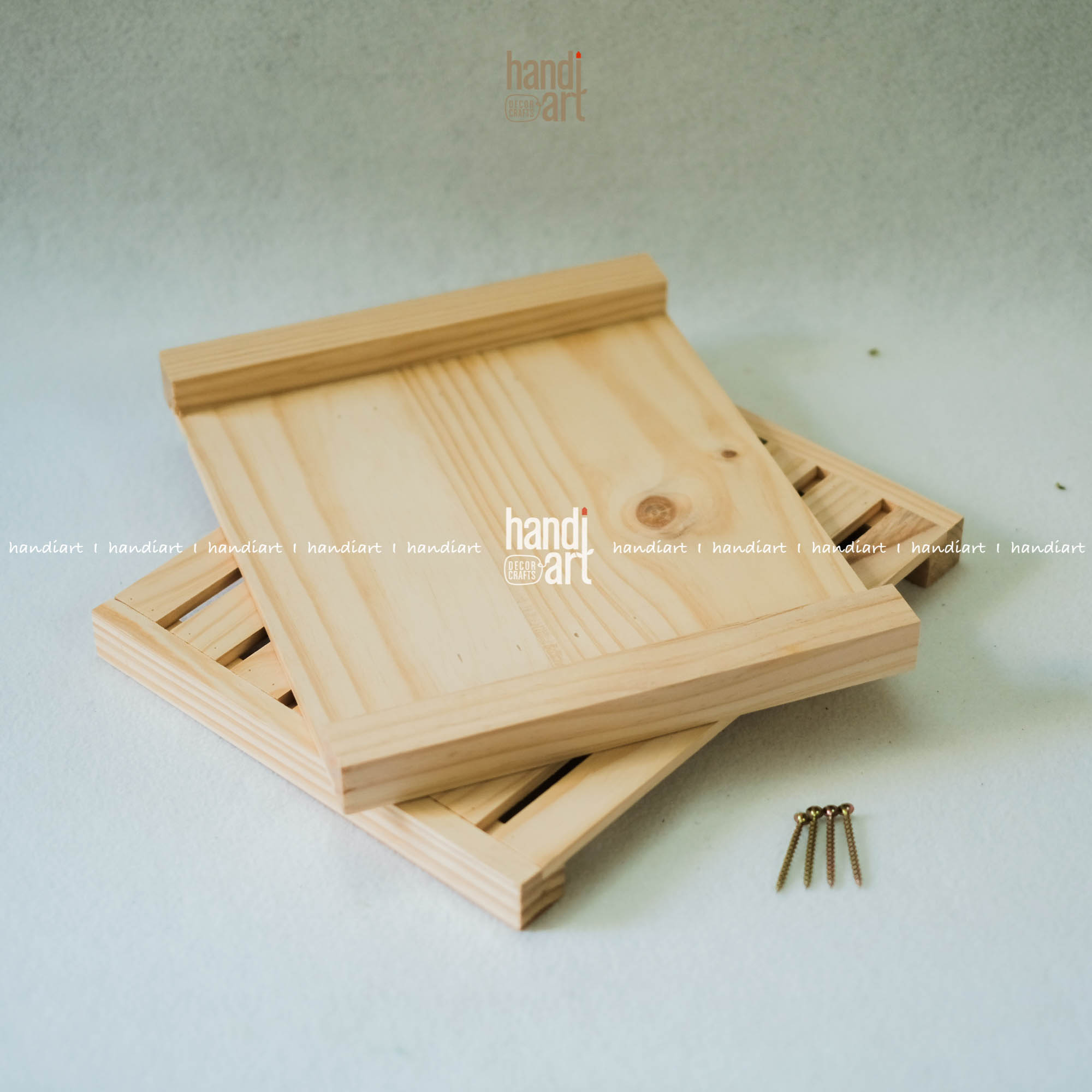 Kệ gỗ đầu giường, tab gỗ trang trí