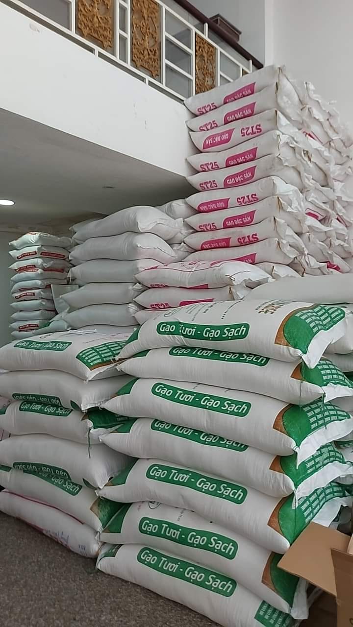 Gạo Nếp Cái Hoa Vàng - 1kg