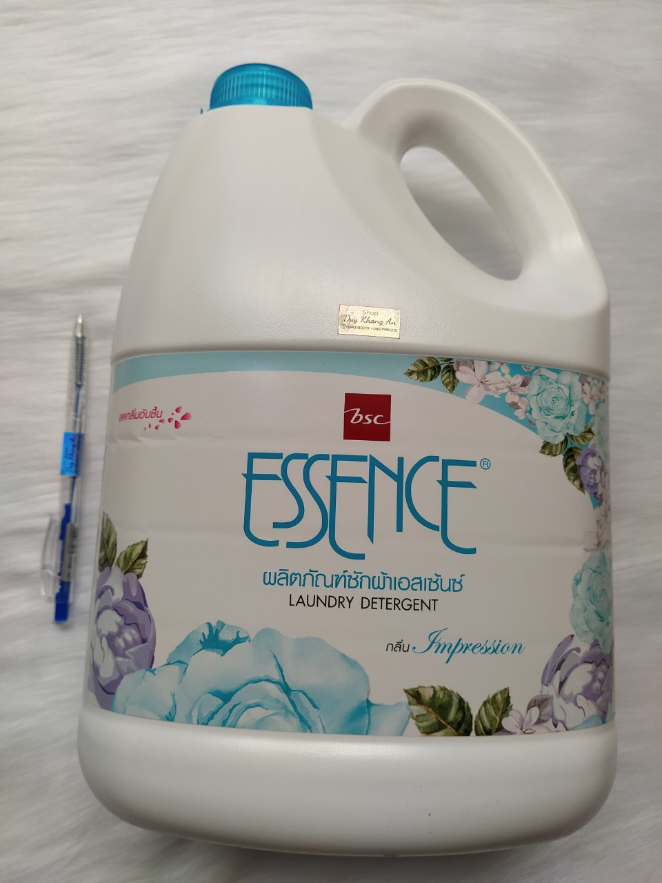[HCM]Nước giặt Essence 3,5L Xanh nhập khẩu Thái Lan