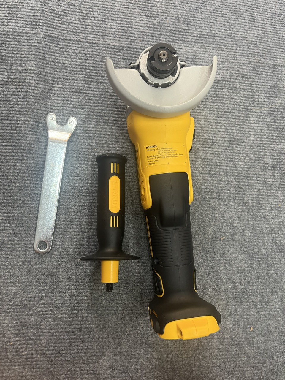 Máy mài dùng pin 20v DCG405N DeWALT ( chưa kèm pin, sạc)