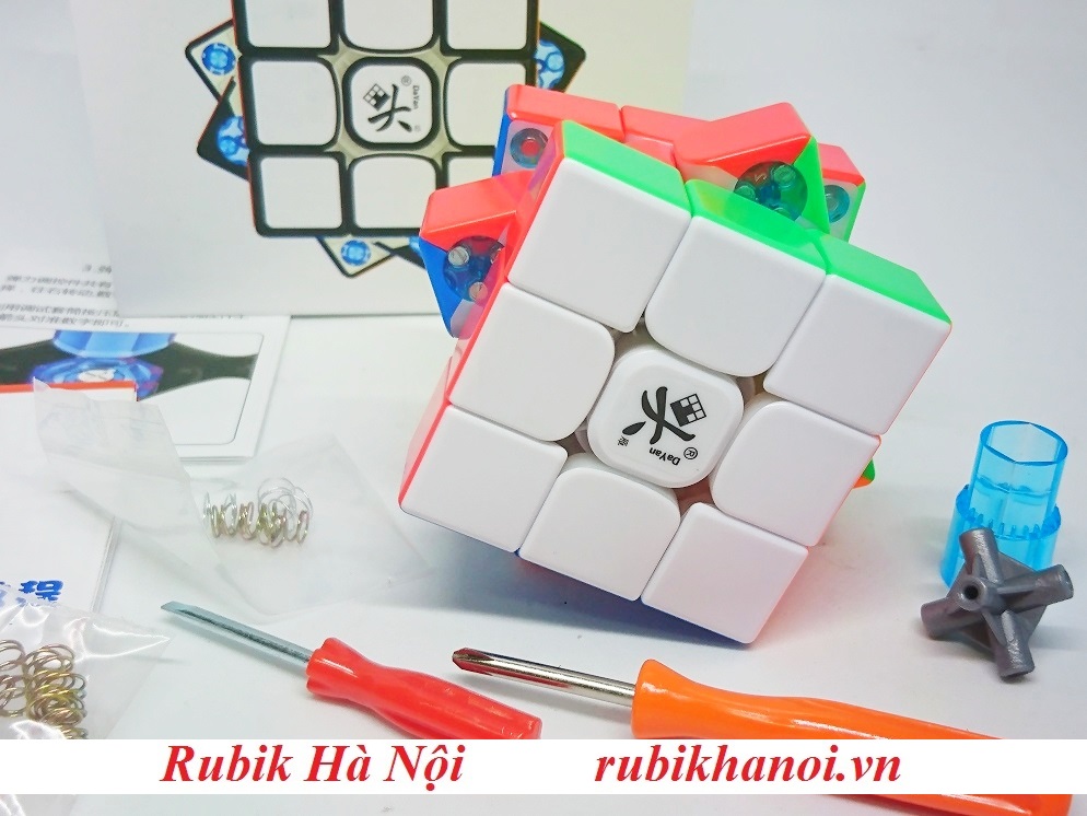 Rubik 3x3  Dayan Tengyun V2 M Stickerless Có Nam Châm Điều Chỉnh Cao Cấp