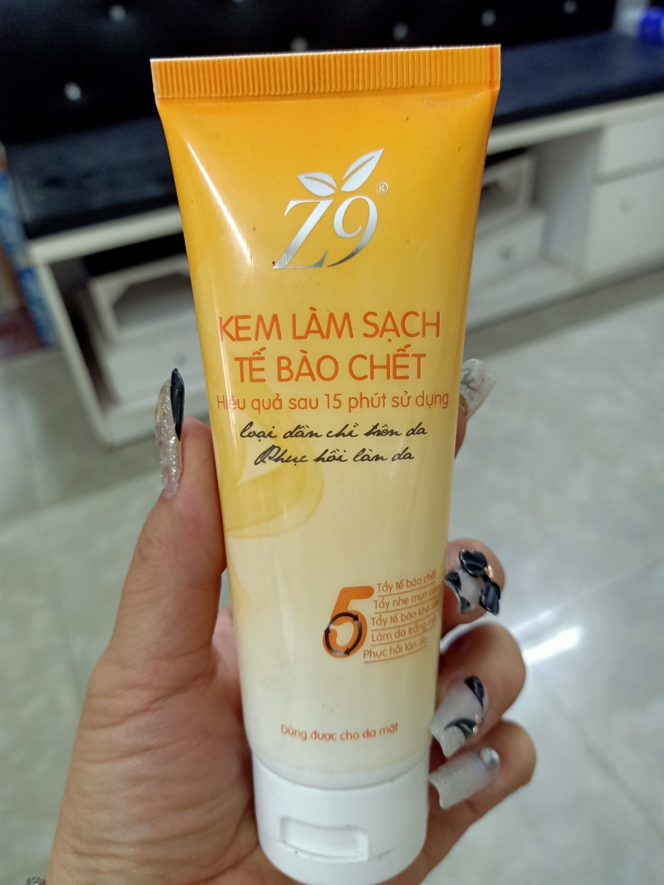 Exfoliating cream Z9 (tube 80g)