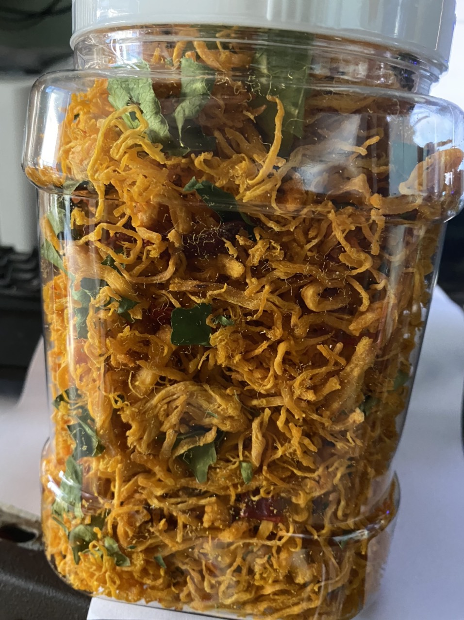 1kg khô gà lá chanh xé cay
