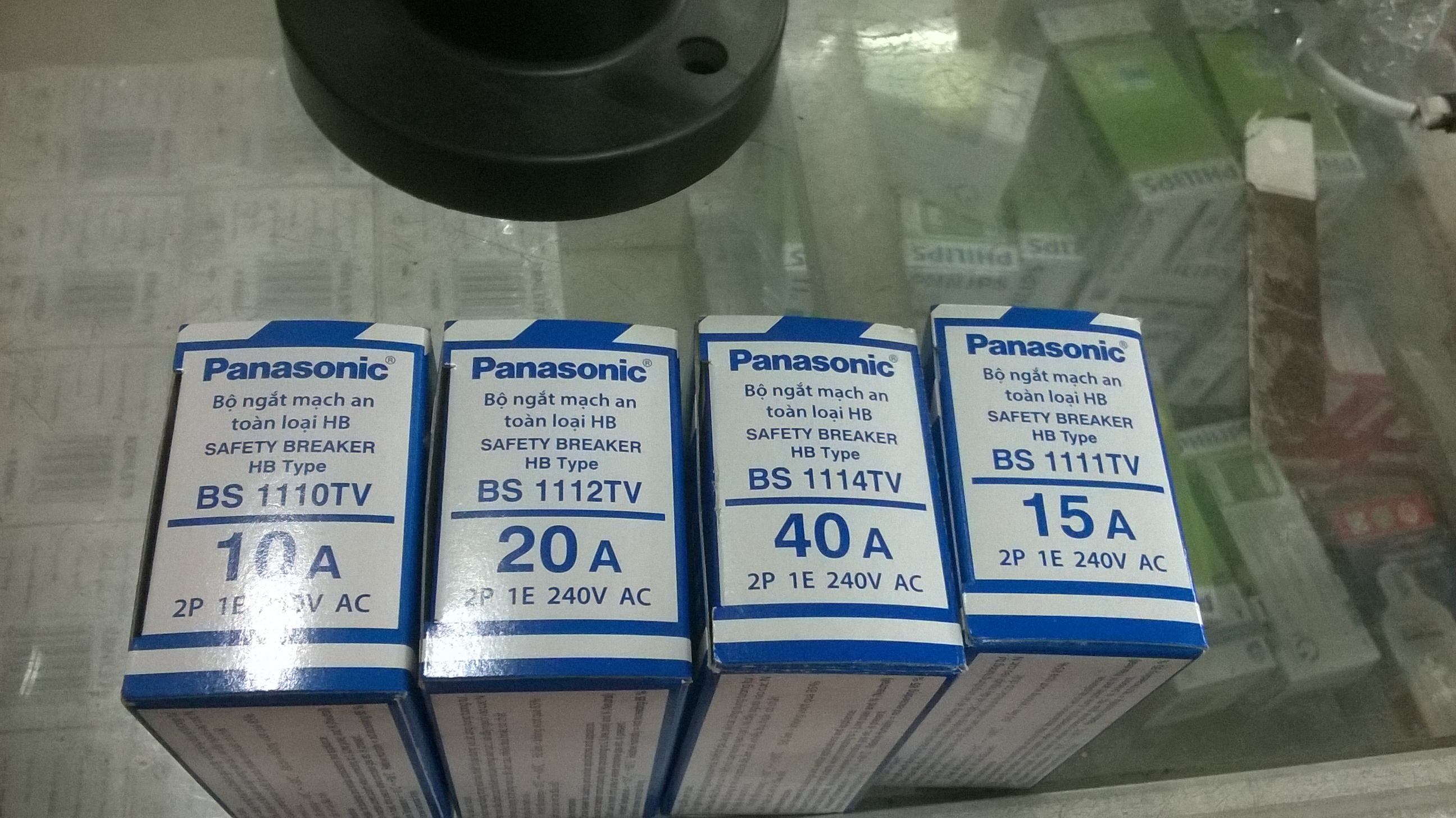 [HCM]CB CÓC 40A PANASONIC - CẦU DAO ĐIỆN