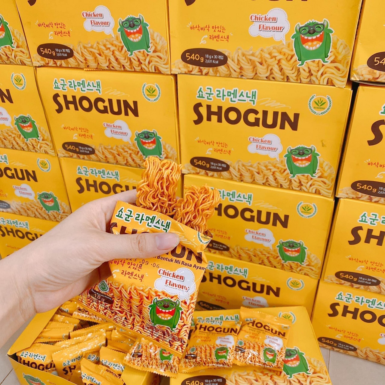 Mì trẻ em Shogun/Kaaro Hàn Quốc ăn liền (gói ~18g) (2 gói)