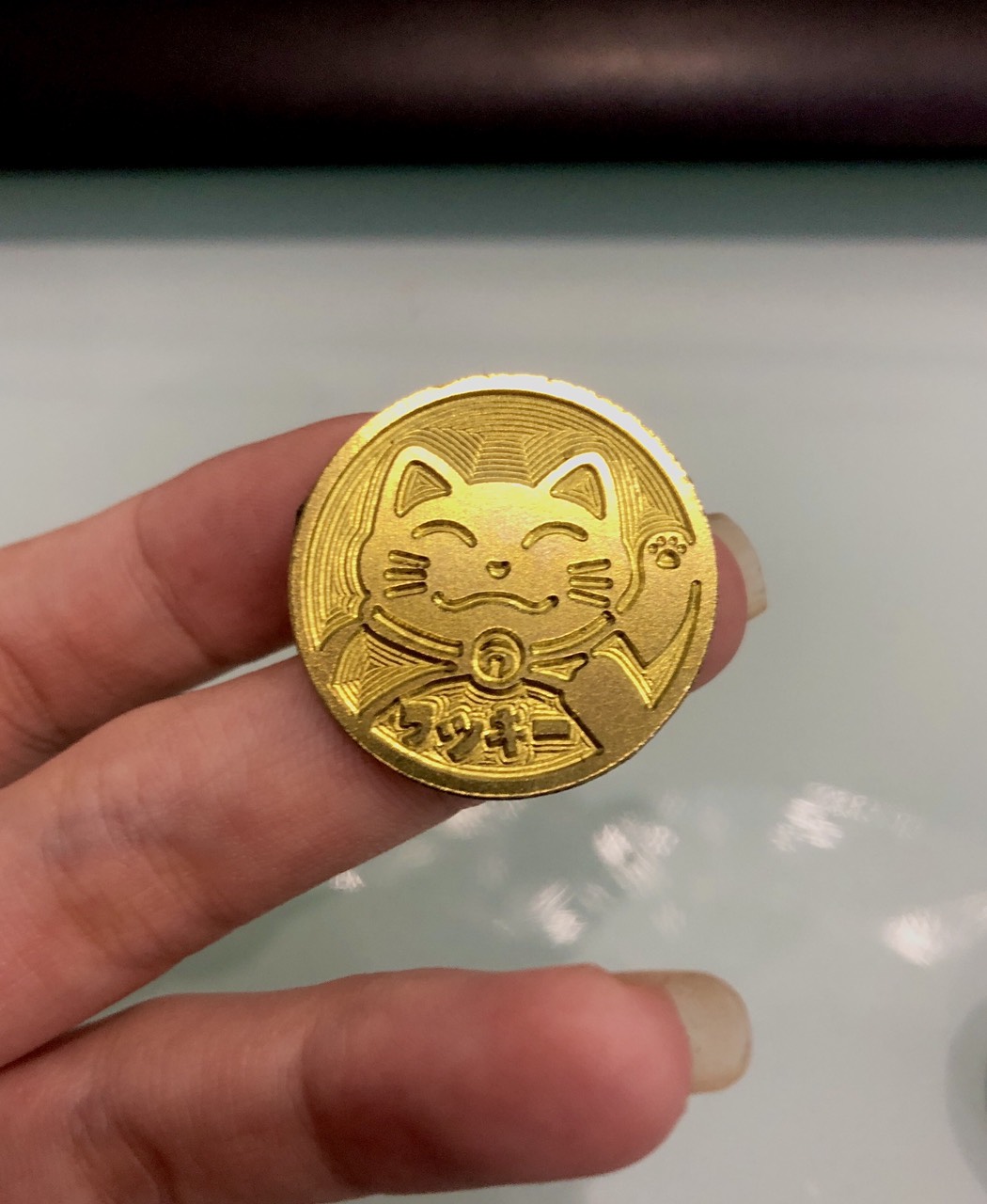 TEM LOGO TITAN MÈO THẦN TÀI