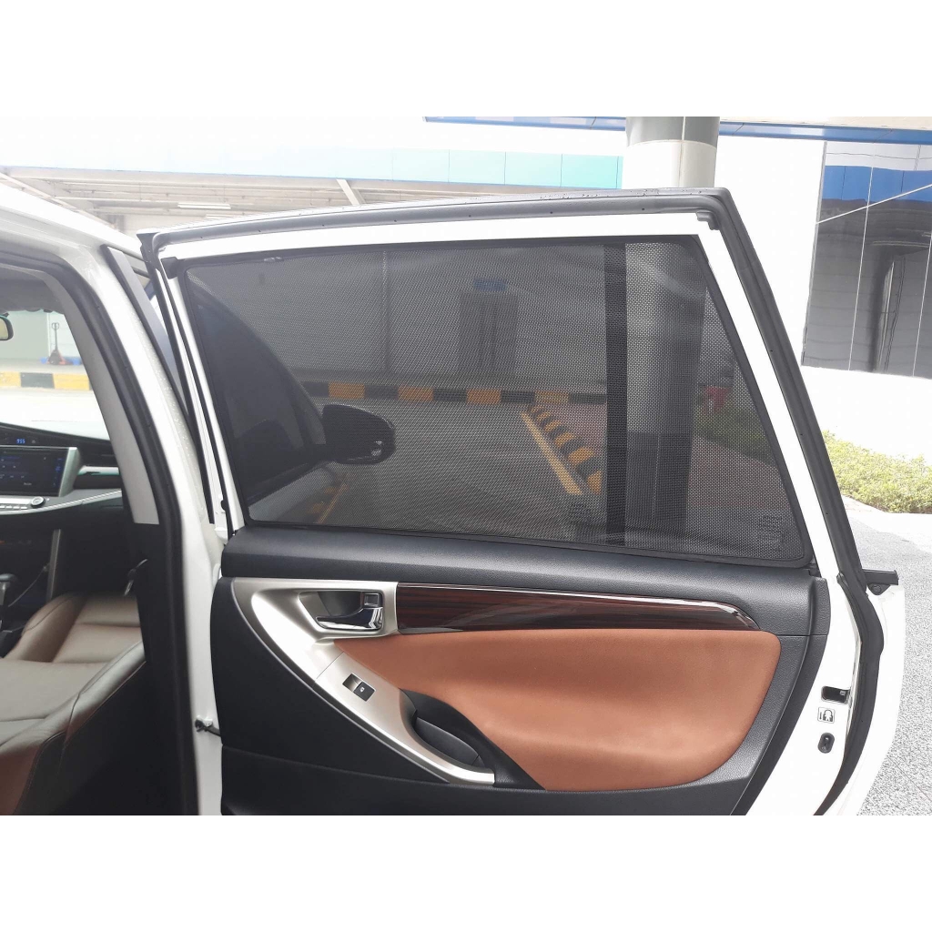 Rèm che nắng theo xe innova 2017-2022
