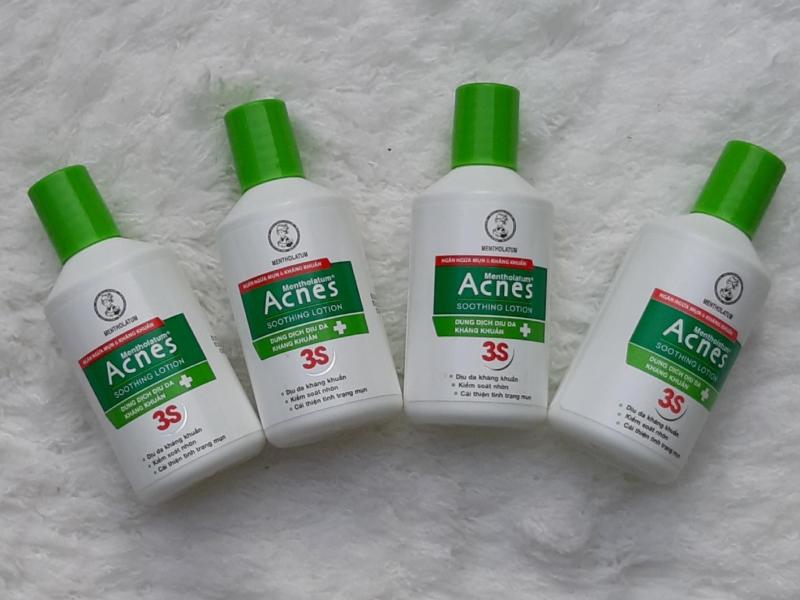 Combo 4 chai Dung dịch dưỡng dịu da kháng khuẩn và ngừa mụn Acnes ( 25ml/chai )