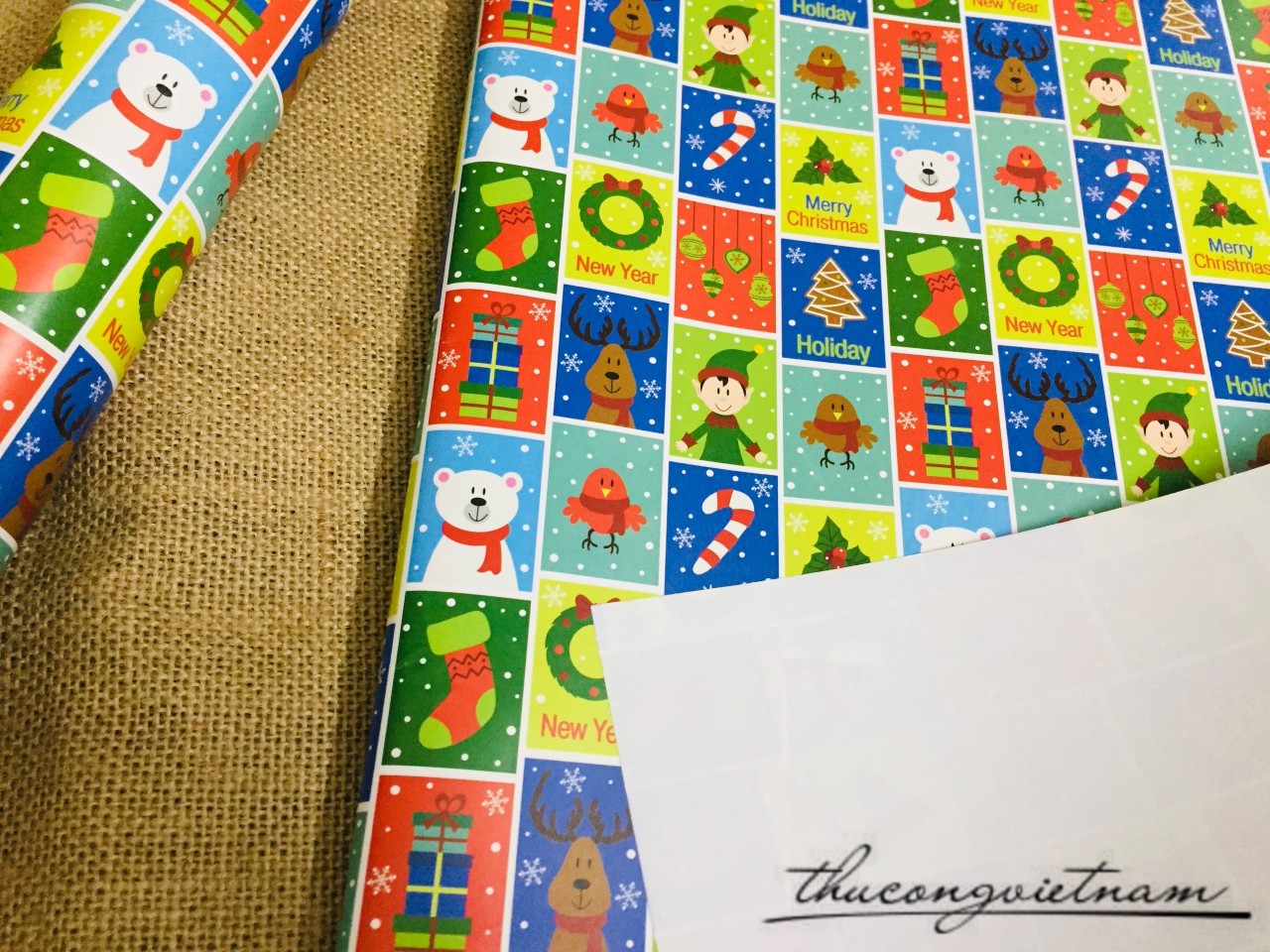 Set 2 giấy gói quà giáng sinh - mẫu 31