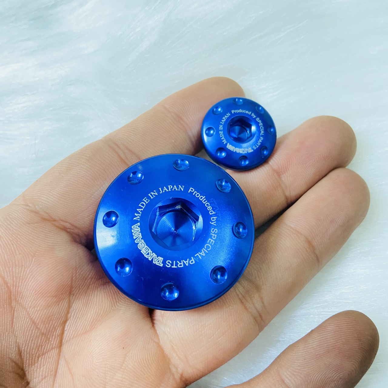 BỘ 2 con ốc mâm lửa TAKAGEWA sử dụng cho WAVE, DREAM, FUTURE LEDM FU 125