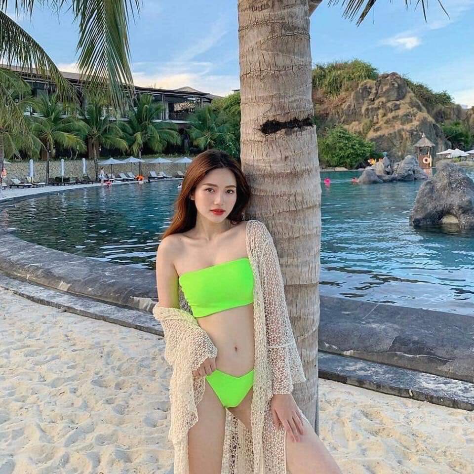 Bikini form áo ống dạ quang