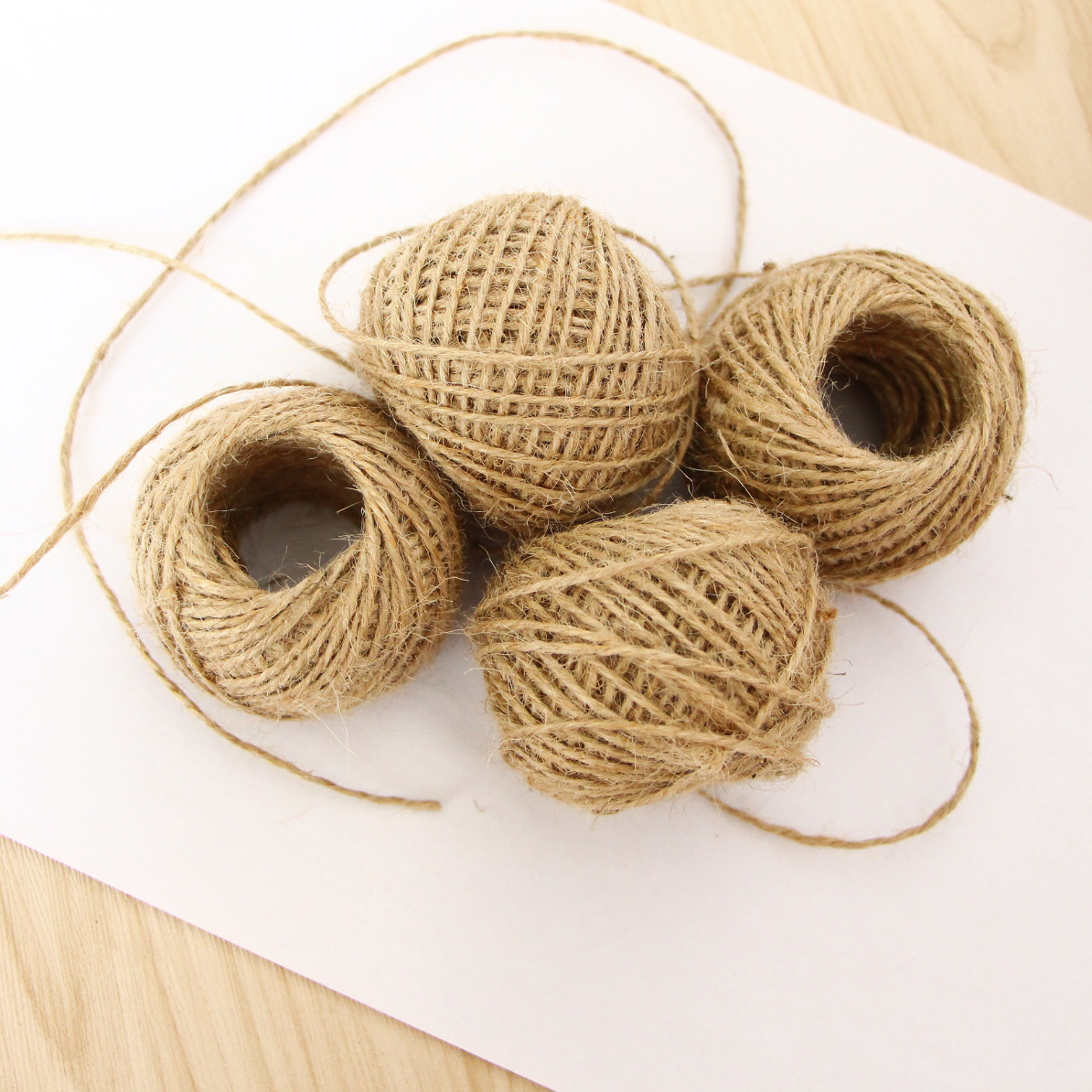 Set 50 kẹp gỗ treo ảnh (tặng dây treo)