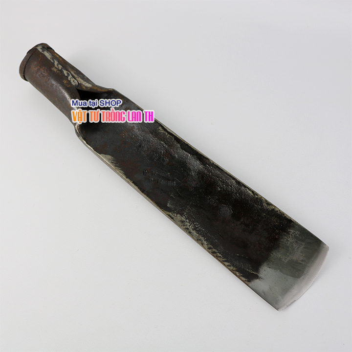 Lưỡi thuổng cong đào đất rèn bằng nhíp oto