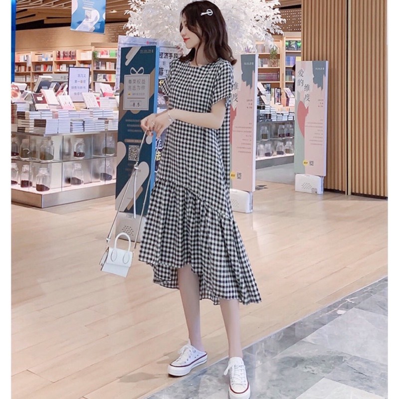 Đầm caro đuôi cá lệch tà