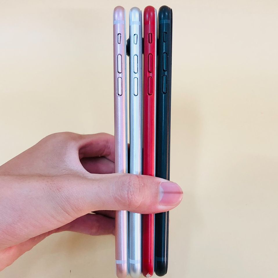 MÔ HÌNH TRƯNG BÀY ĐIỆN THOẠI 7PLUS ( màu trắng, đen, hồng , đỏ, vàng )