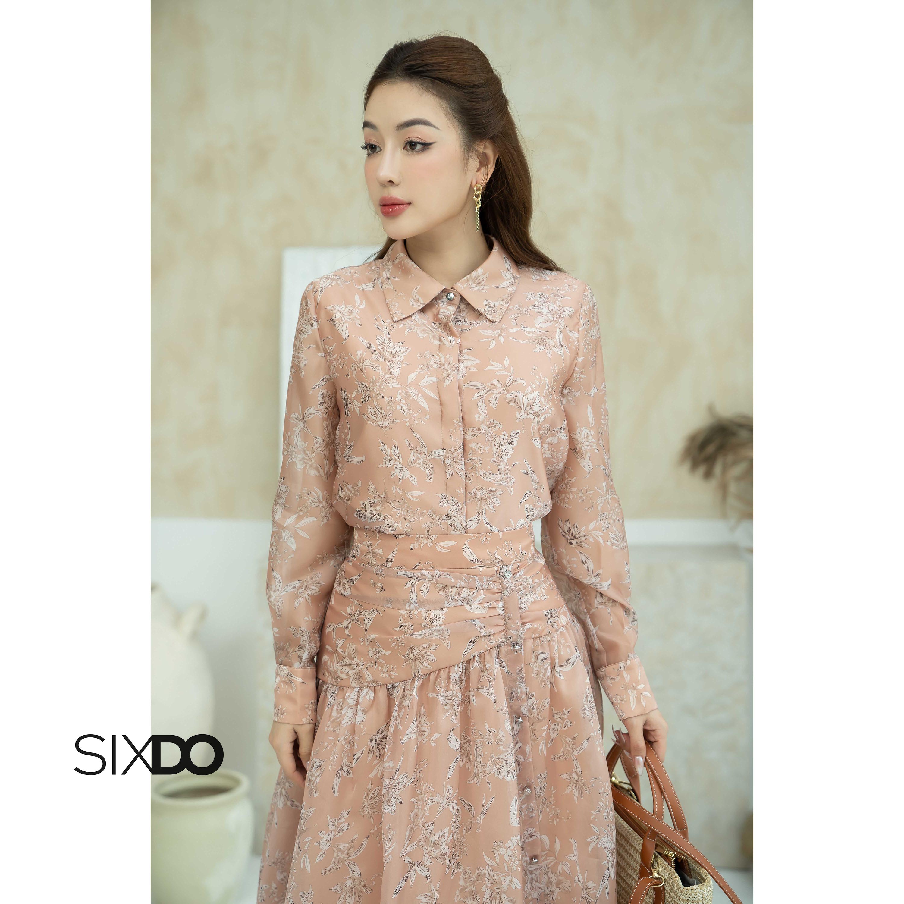 Chân váy tơ nâu hoa SIXDO (Light Brown Floral Midi Skirt)