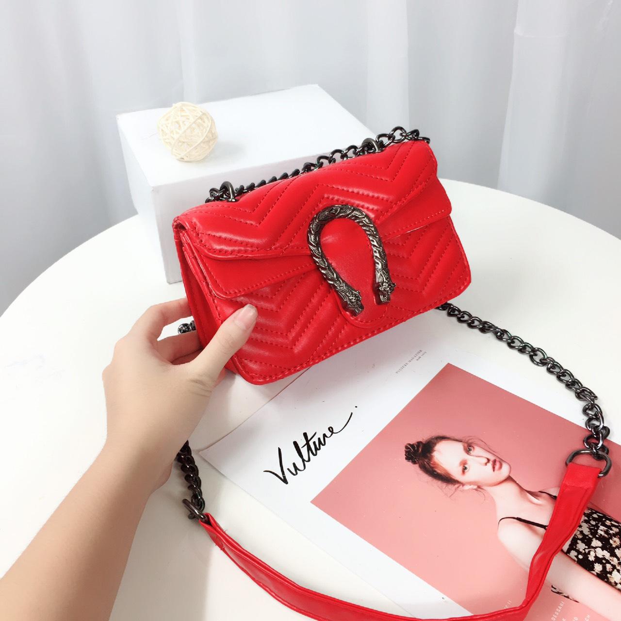 TÚI ĐẦU RỒNG THÊU TIM