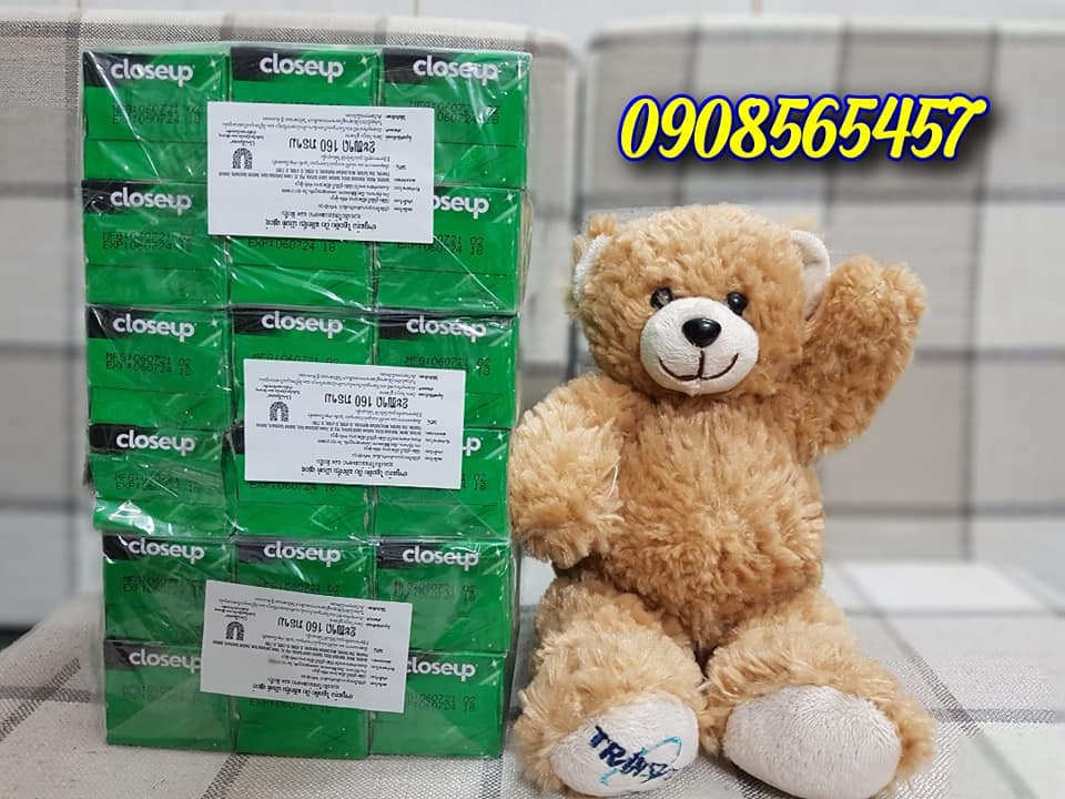 KEM ĐÁNH  RĂNG BẠC HÀ CLOSEUP THÁI LAN (tuýp 160g)