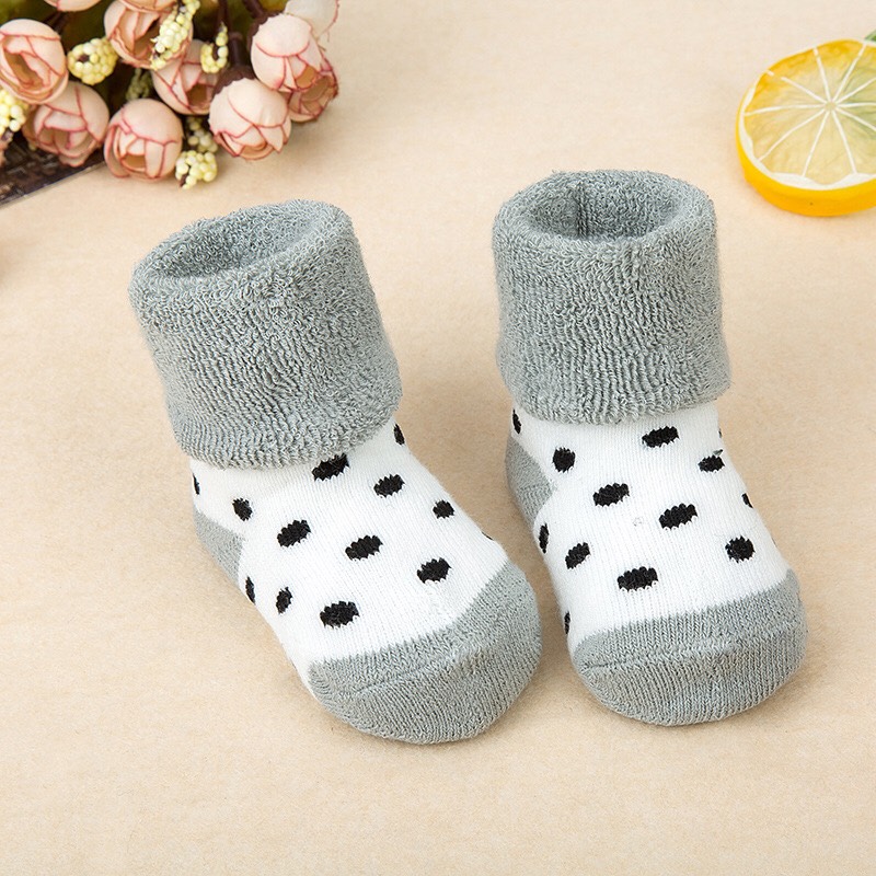 Tất len xù dành cho bé sơ sinh đến 2 tuổi