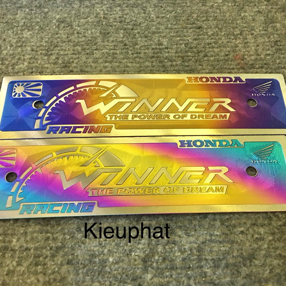 Bảng Tên Titan chữ Winner