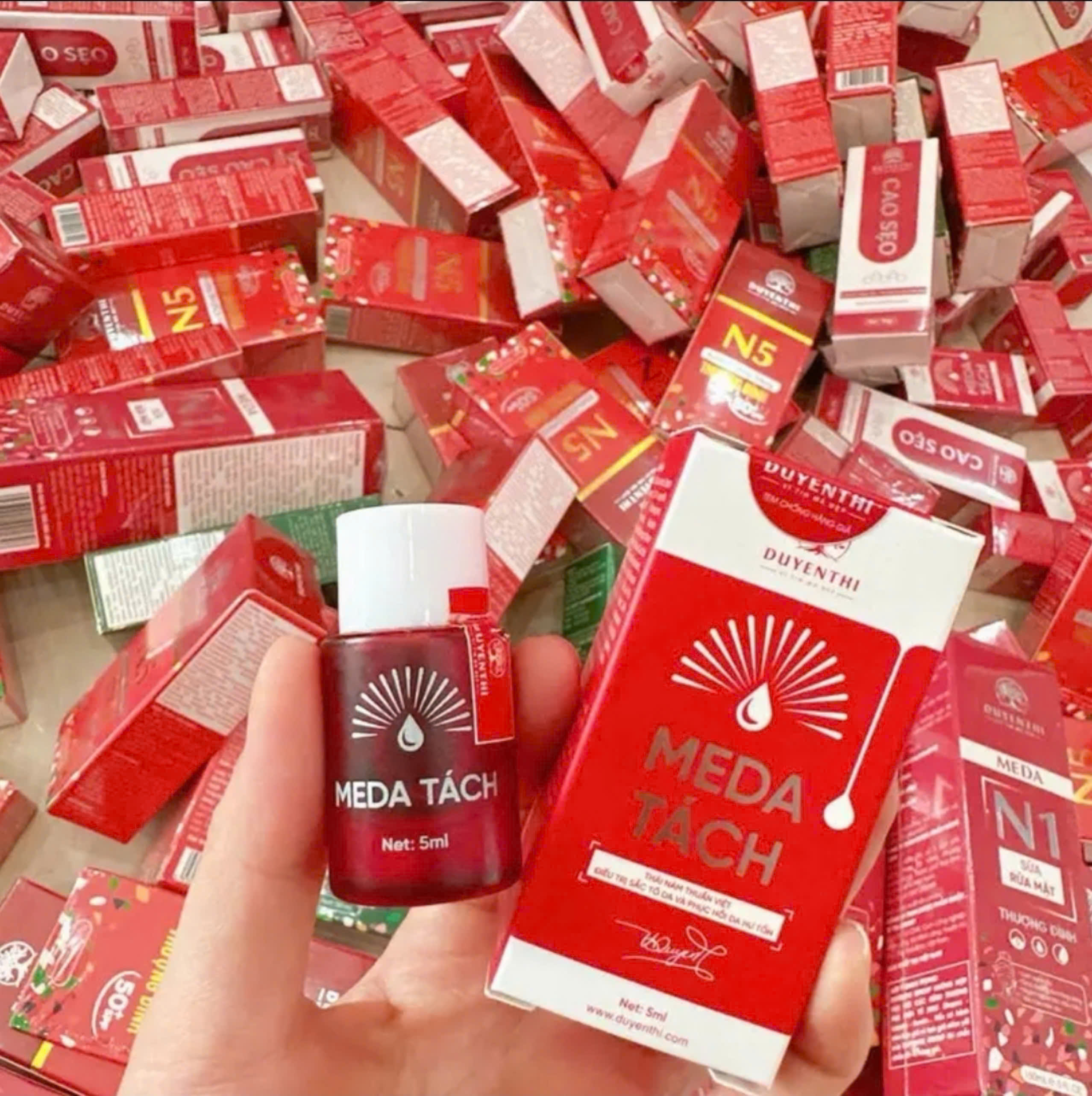 Tinh Chất Thải Nám Meda Tách Duyên Thị 28ML