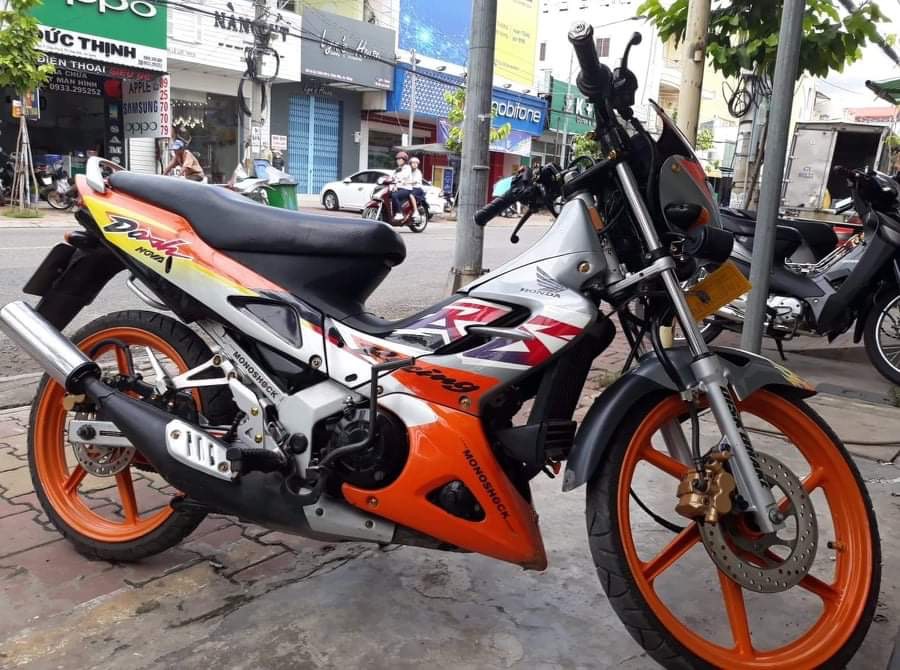 Tem dán xe, Tem Nova Dash 2001 xám cam đen Thailand