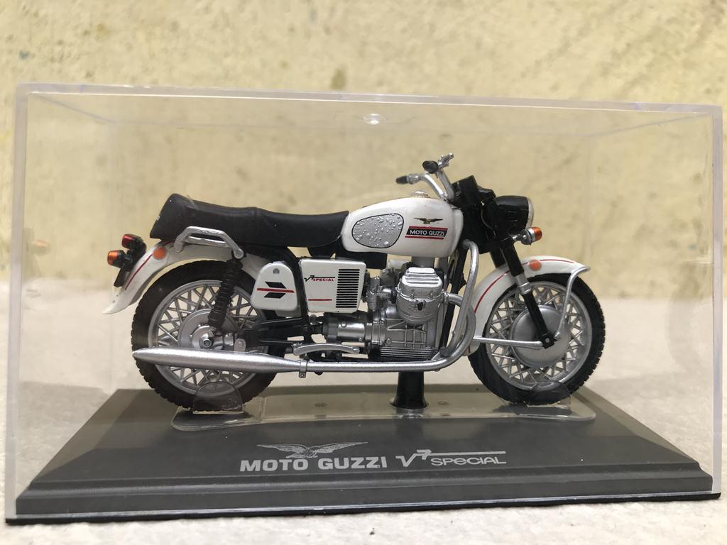 Mô hình xe mô tô cổ GUZZI - 1:22
