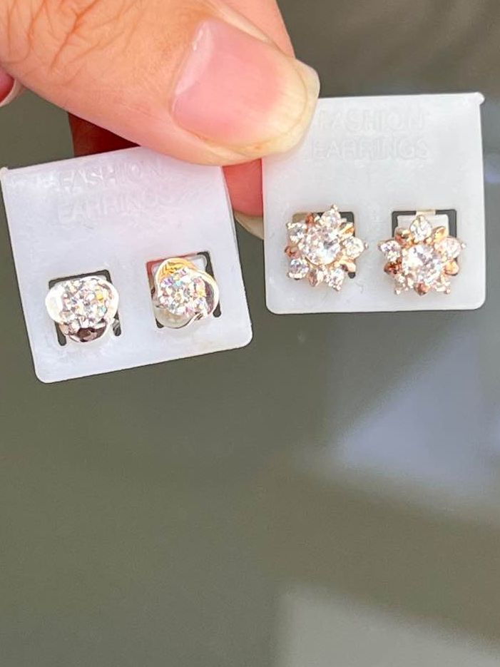 Bông tai Bạc 925 đính đá CZ Yuumigems