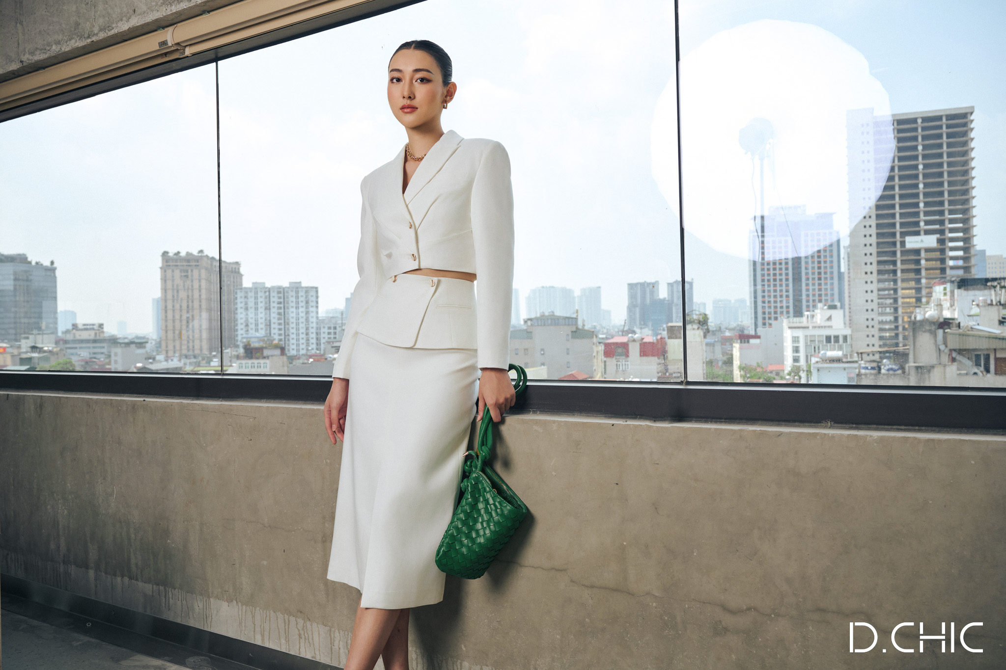 D.CHIC Áo khoác croptop cổ bẻ MS: 160686