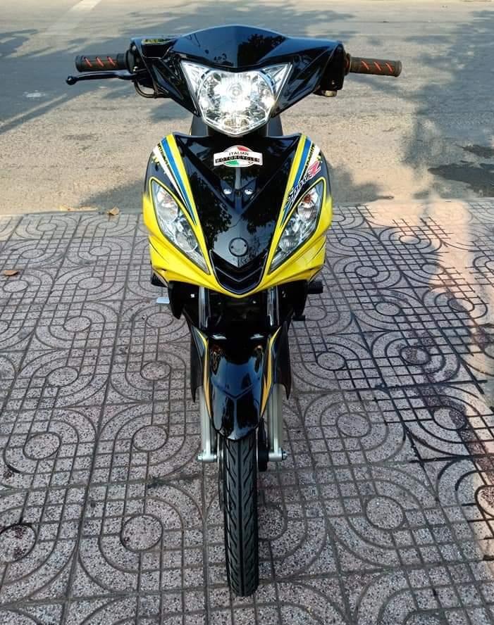 Tem rời exciter spark z 2010 vàng đen