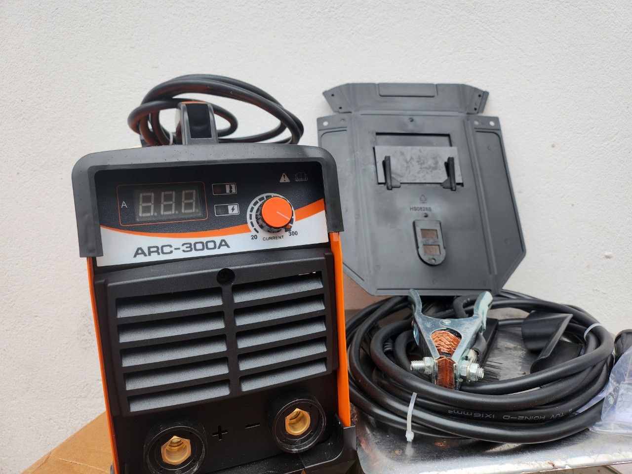 máy hàn điện tử  ARC 300 A SIÊU KHỎE