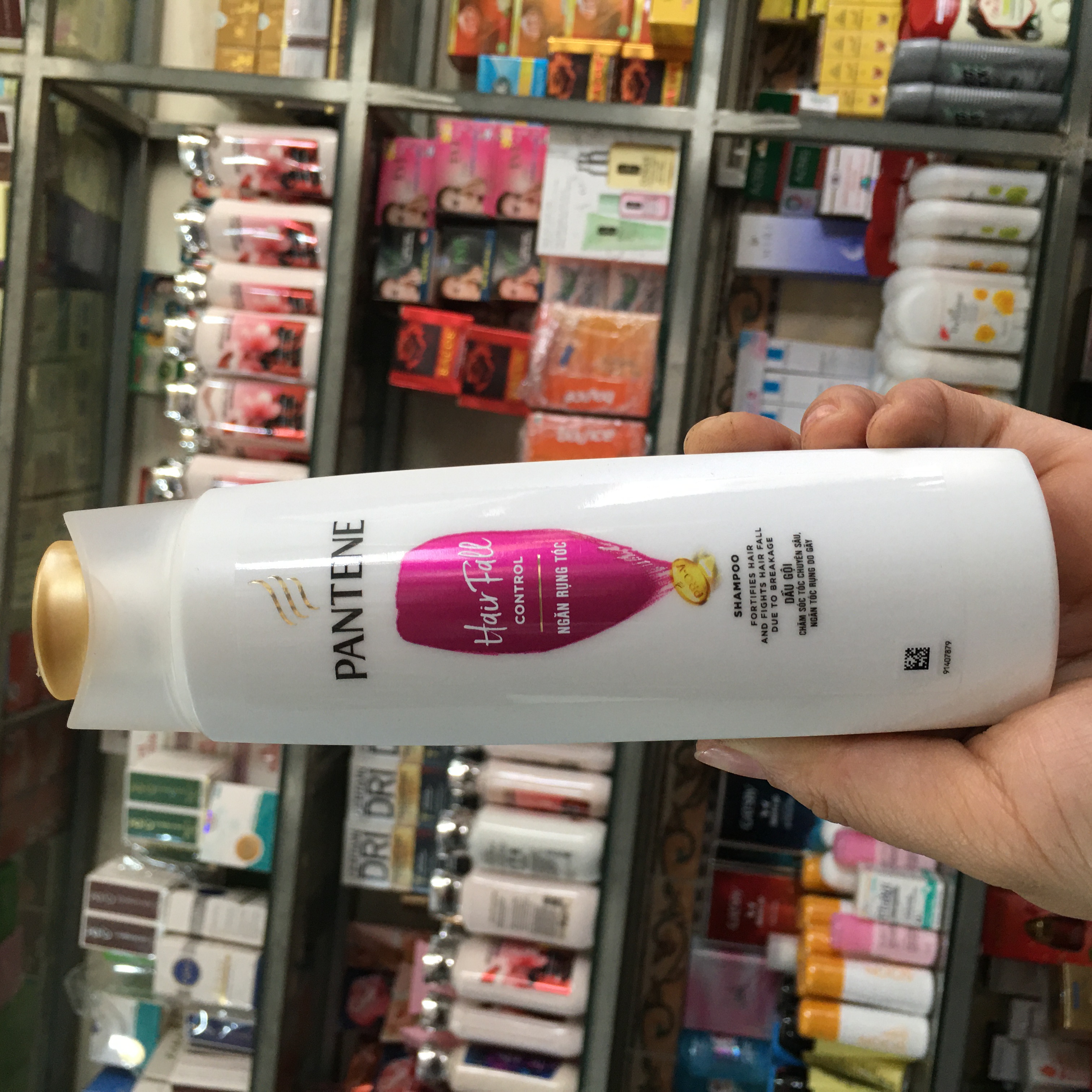 Dầu gội Pantene ngăn rụng tóc 150ml
